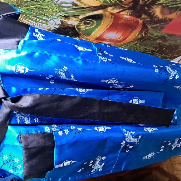 Beautiful double-sided kimono robe size medium - Picture 4 of 10